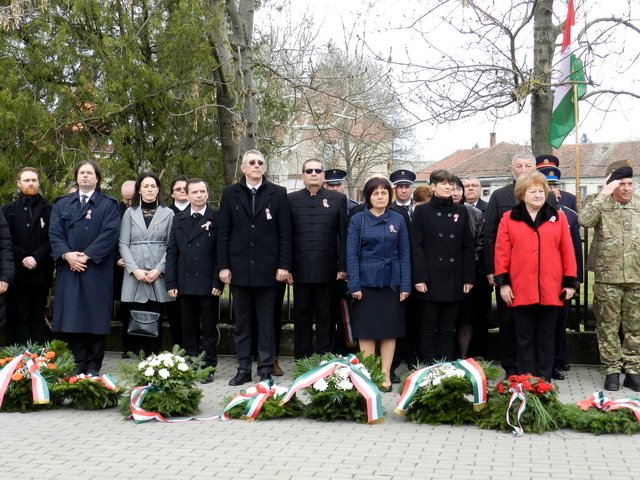 A haza minden előtt 05